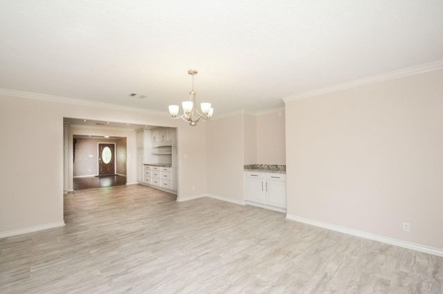 547 Sandra Court, Conroe, TX 77302