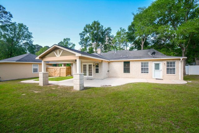 547 Sandra Court, Conroe, TX 77302