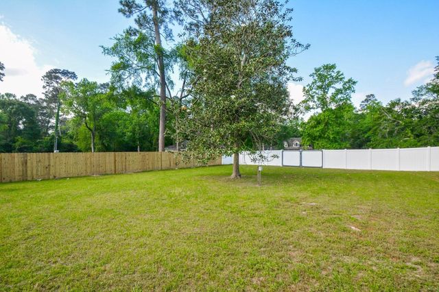 547 Sandra Court, Conroe, TX 77302