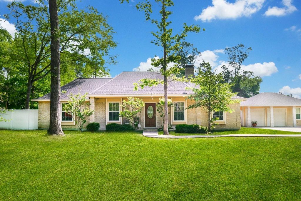 547 Sandra Court, Conroe, TX 77302