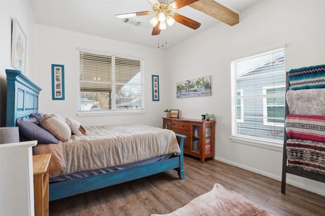 1315 Lamar Street S, Weatherford, TX 76086