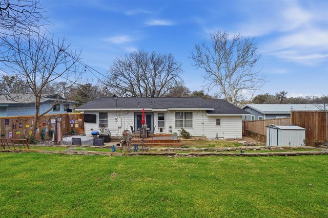1315 Lamar Street S, Weatherford, TX 76086