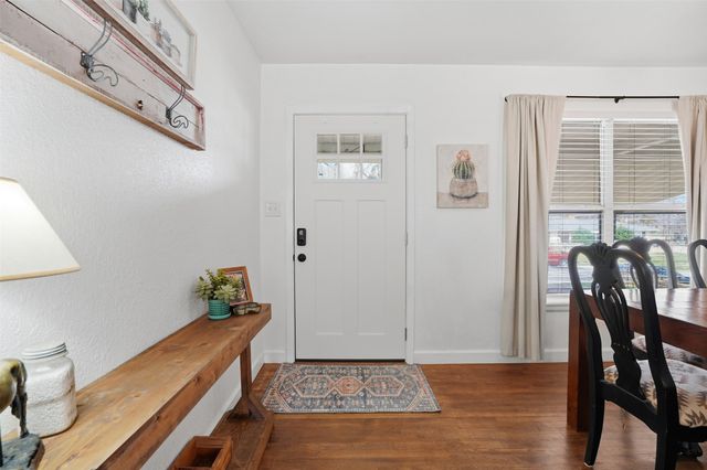 1315 Lamar Street S, Weatherford, TX 76086