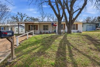 1315 Lamar Street S, Weatherford, TX 76086