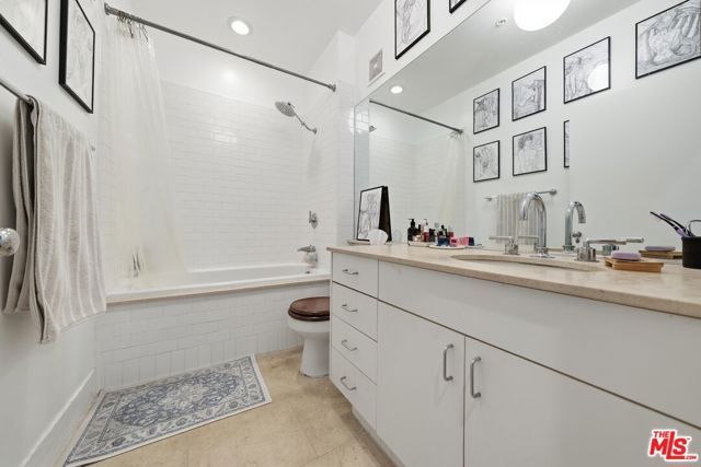 257 S Spring Street 2M, Los Angeles, CA 90012