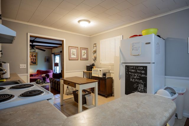 23397 County Road 323, Hermitage, MO 65668