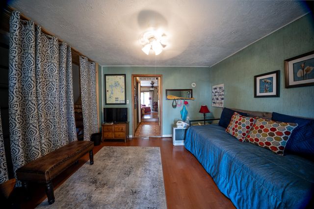 23397 County Road 323, Hermitage, MO 65668