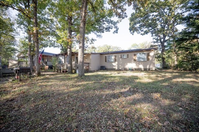 23397 County Road 323, Hermitage, MO 65668