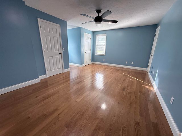 2106 Creekwood Dr 17 Unit Ii, Murray, KY 42071