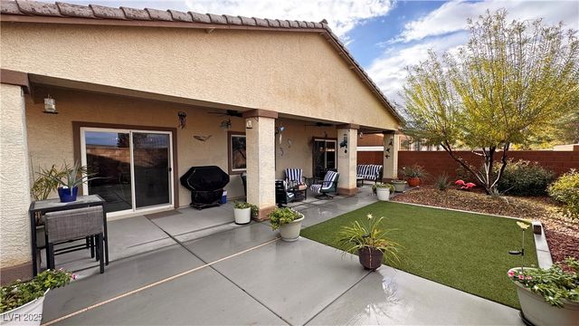 5226 Lignum Avenue 1, Pahrump, NV 89061