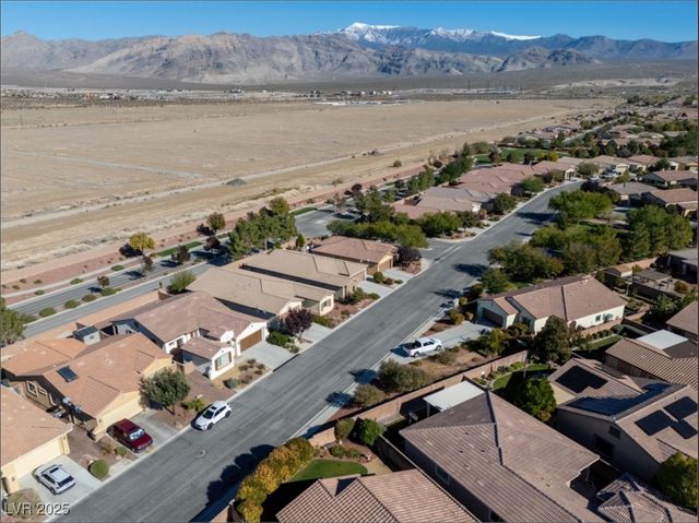 5226 Lignum Avenue 1, Pahrump, NV 89061