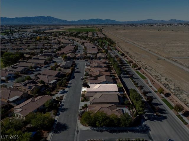 5226 Lignum Avenue 1, Pahrump, NV 89061