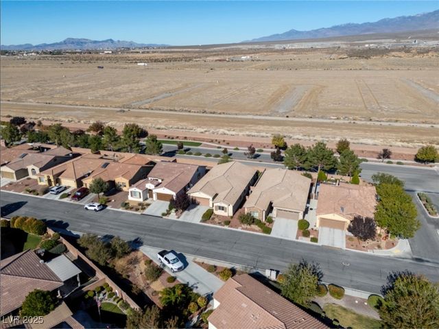 5226 Lignum Avenue 1, Pahrump, NV 89061