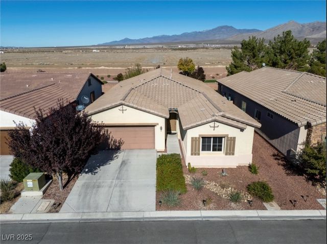 5226 Lignum Avenue 1, Pahrump, NV 89061