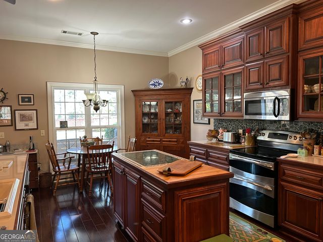 1307 Forest Hill Circle, Vidalia, GA 30474