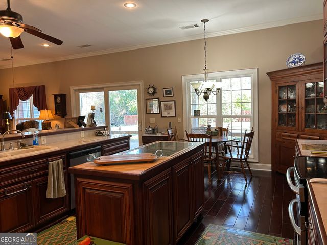 1307 Forest Hill Circle, Vidalia, GA 30474