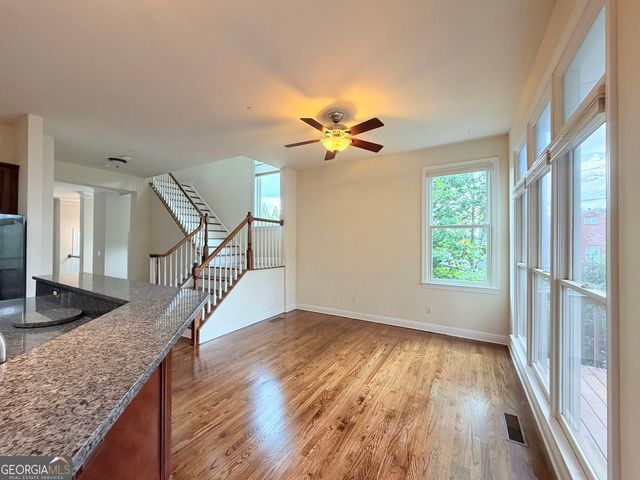 1221 Creekside Place SE, Smyrna, GA 30082