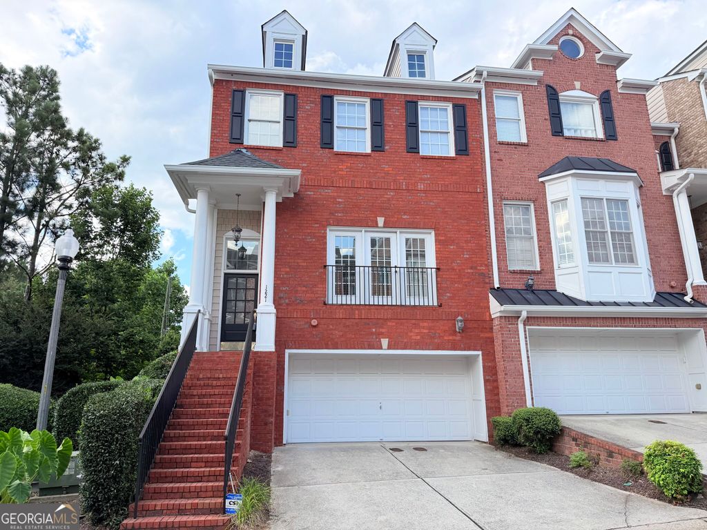 1221 Creekside Place SE, Smyrna, GA 30082