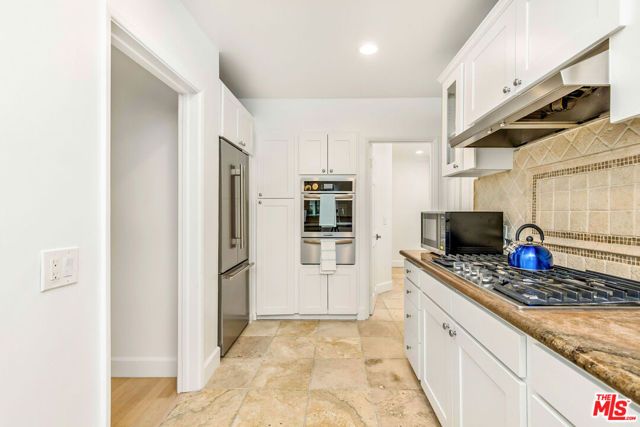 2101 Ocean Avenue 2, Santa Monica, CA 90405