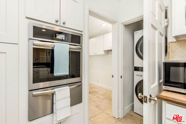 2101 Ocean Avenue 2, Santa Monica, CA 90405