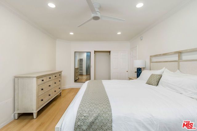 2101 Ocean Avenue 2, Santa Monica, CA 90405