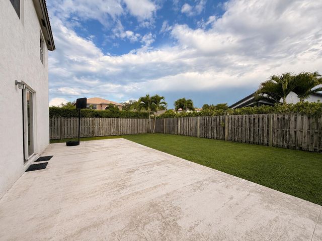 10706 Hidden Bend Way, Wellington, FL 33414