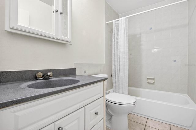 14452 REUTER STRASSE 710, Tampa, FL 33613