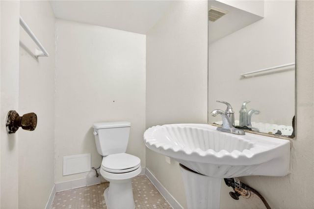14452 REUTER STRASSE 710, Tampa, FL 33613