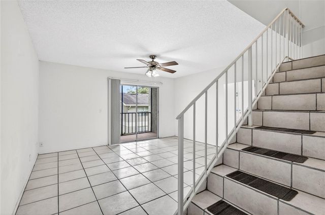 14452 REUTER STRASSE 710, Tampa, FL 33613