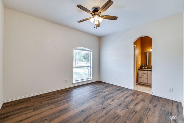 1617 Stonebridge Drive, San Angelo, TX 76904