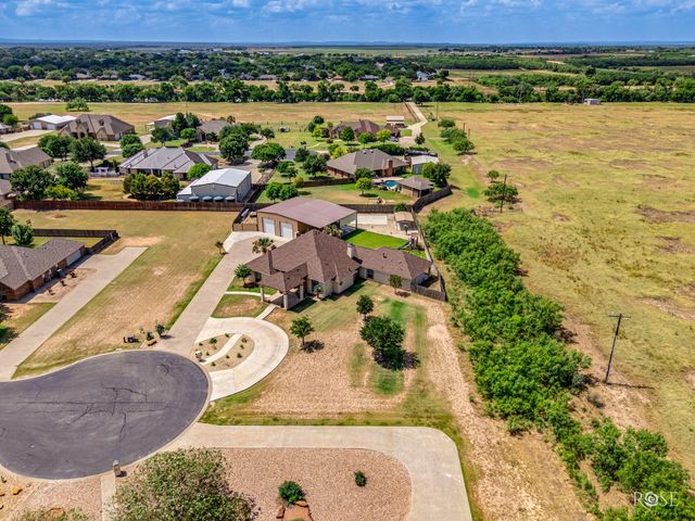 1617 Stonebridge Drive, San Angelo, TX 76904