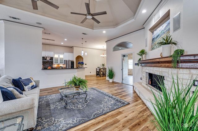 1617 Stonebridge Drive, San Angelo, TX 76904
