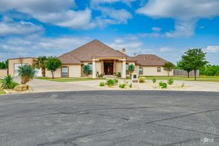 1617 Stonebridge Drive, San Angelo, TX 76904