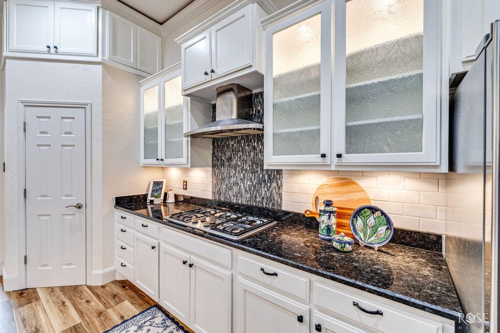 Image 15 of property listing at 1617 Stonebridge Drive, San Angelo, TX 76904
