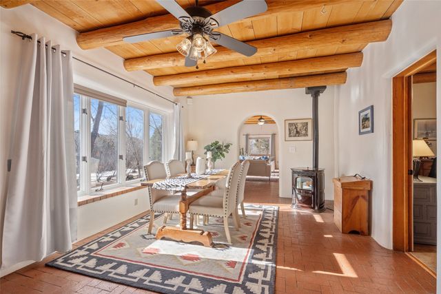 2 Florencio Road, Santa Fe, NM 87506