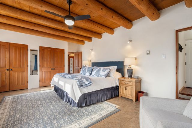 2 Florencio Road, Santa Fe, NM 87506