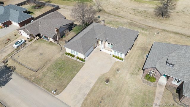 3202 Club Street, Claremore, OK 74019