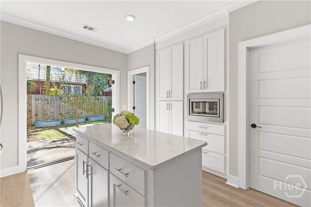 917 E 39th Street, Savannah, GA 31401