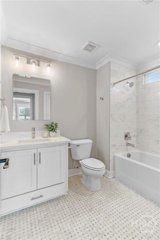 917 E 39th Street, Savannah, GA 31401