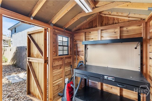 917 E 39th Street, Savannah, GA 31401