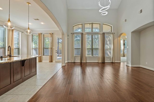 166 Lindenberry Circle, Spring, TX 77389