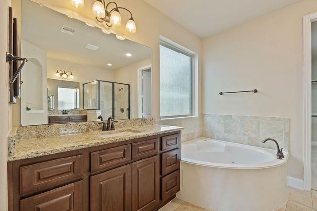 166 Lindenberry Circle, Spring, TX 77389