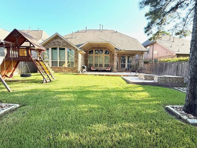 166 Lindenberry Circle, Spring, TX 77389