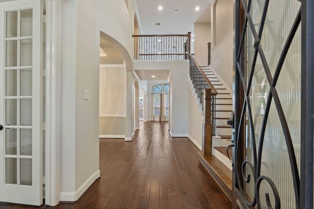 166 Lindenberry Circle, Spring, TX 77389