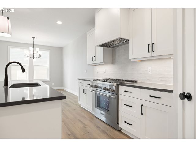 2901 Nw 114TH Ter, Portland, OR 97229