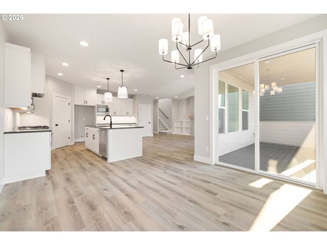 2901 Nw 114TH Ter, Portland, OR 97229