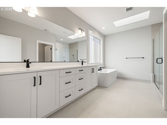 2901 Nw 114TH Ter, Portland, OR 97229