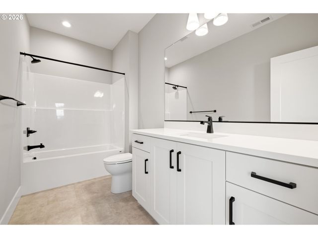 2901 Nw 114TH Ter, Portland, OR 97229