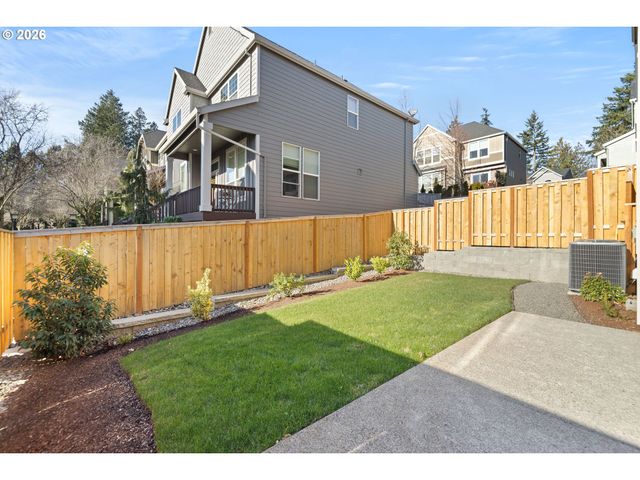 2901 Nw 114TH Ter, Portland, OR 97229