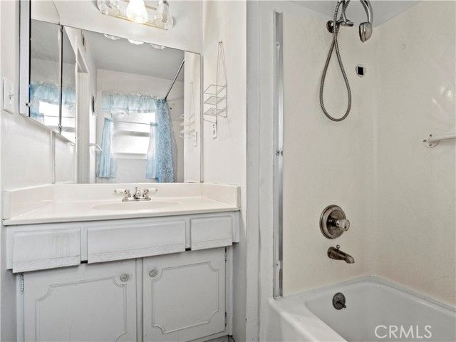 556 Callet, Palmdale, CA 93551